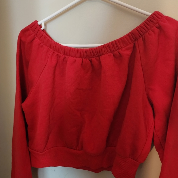 sweater - Picture 2 of 2